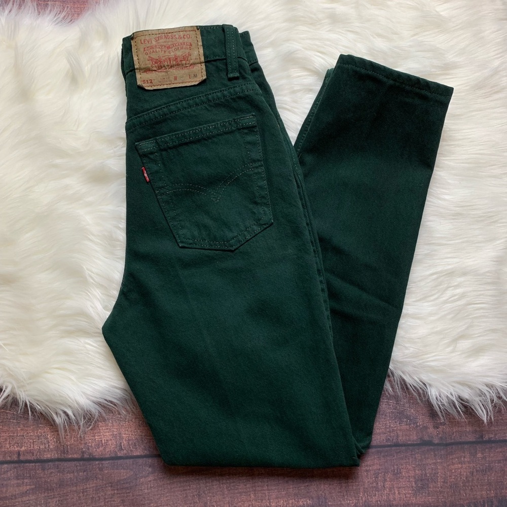 RARE Vintage Levi’s 512 Mom Jeans High Waisted 24
